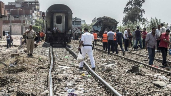 التحفظ على متهمين بحادث قطار الإسكندرية.. وارتفاع عدد الجرحى