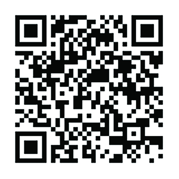 أنثى دب وصغارها يفاجئون صاحب منزل بالاستحمام في بركة السباحة!