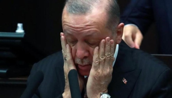 حرائق تركيا.. لهيب "تويتر" يلفح وجه أردوغان