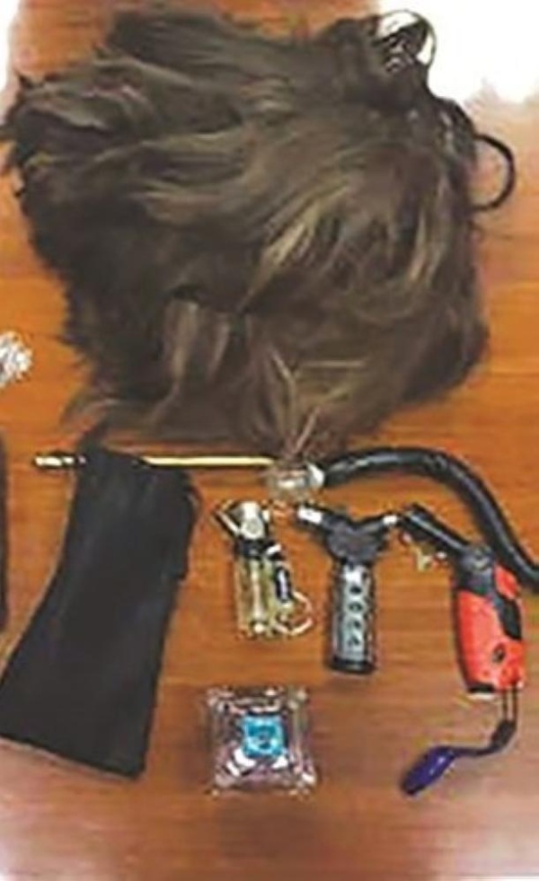 الكويت.. فتاة تشكو صديقتها للشرطة لتفاجأ بأنها شاب &laquo;متشبه بالجنس الآخر&raquo;