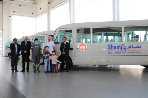 "الزياني للسيارات" تقوم بتسليم خمس حافلات "فوسو روزا" لـ"شام للنقليات"