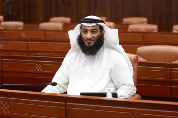 النائب علي  زايد: حلحلة تشريع للإعلانات لوقف التجاوزات وتحقيق خطوة إيجابية