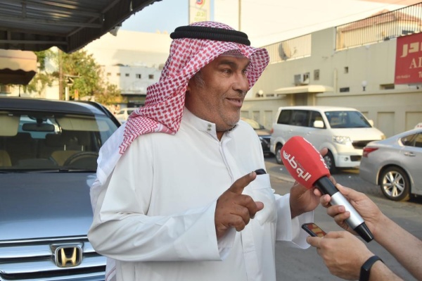 الجودر: مواد غذائية مخزنة في باصات تابعة لآسيويين