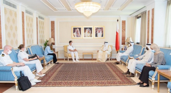 وزير الخارجية يستقبل قائد الأسطول الخامس&nbsp;الأمريكي