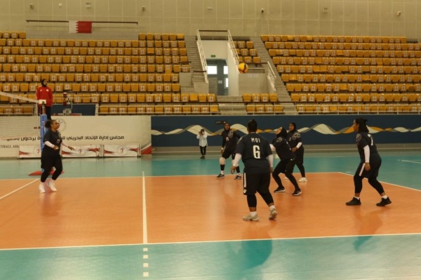 انطلاق بطولة الشرطة المفتوحة لكرة الطائرة للسيدات