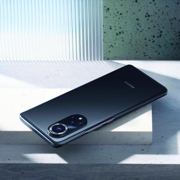 "HUAWEI nova 9" الجديد.. أفضل هاتف ذكي رائد عصره