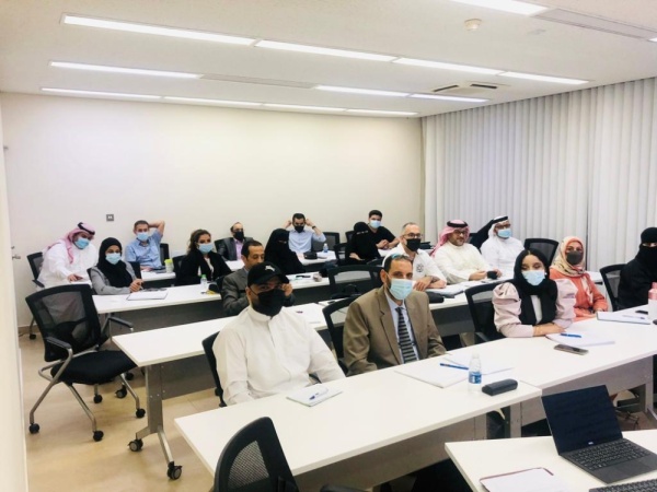 "إدارة أعمال" جامعة البحرين تبدأ برنامج دكتوراه تحليل البيانات للمقبولين حديثاً