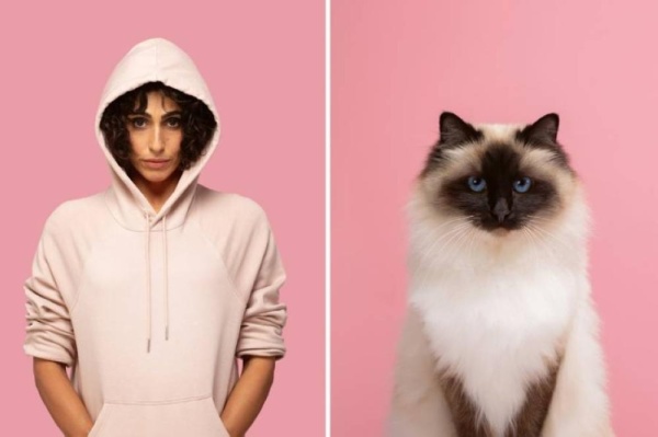 يخلق من الشبه 40.. مصور يرصد التشابه بين البشر وقططهم