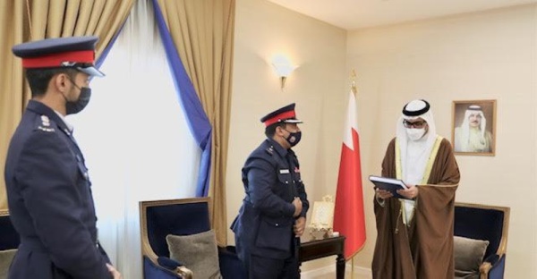 سمو محافظ المحافظة الجنوبية يتسلم رسالة علمية بدرجة الماجستير