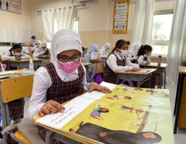 ساجدة علي.. نجمة المدرسة في القراءة والإذاعة