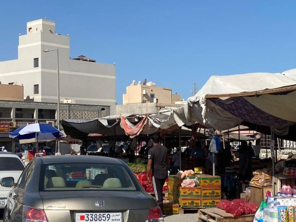 عين "الوطن" ترصد افتقار سوق دمستان للخدمات والتنظيم