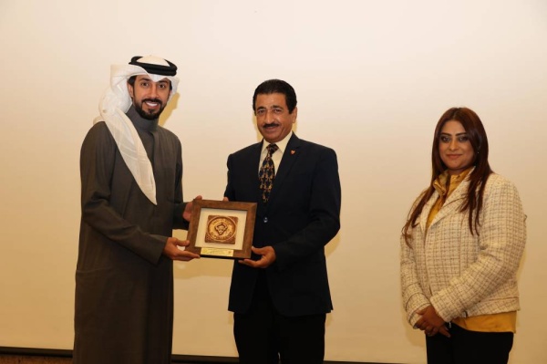 فريق سما البحرين يكرم المشاركين بمهرجان "بصمة وطن 3"