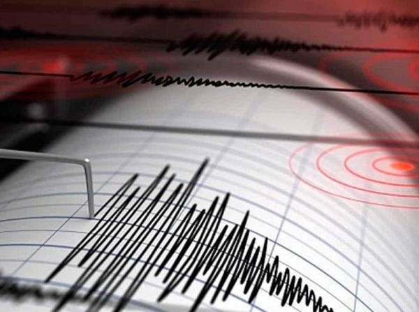 الأرصاد: هزة بقوة 2.4 درجة في دبا البيعة