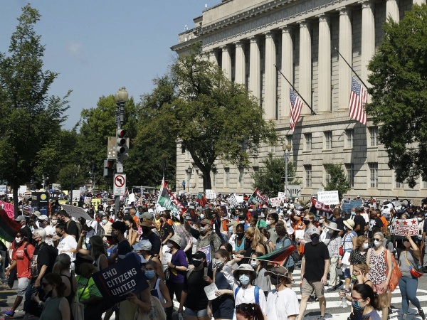 أميركا تواجه "اختبار الديمقراطية" في معركة قوانين الانتخابات