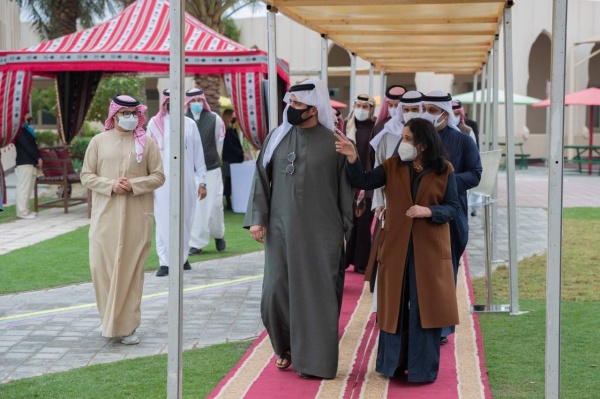 خالد بن حمد: مكتبة "العلم" منصة مهمة تدفع طلاب العلم لاكتساب المزيد من المعرفة