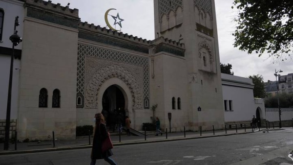 &laquo;الإسلاموفوبيا&raquo;.. استهداف مسلمين باعتدائيْن خلال يومين في فرنسا