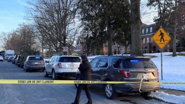 العنف يضرب جامعة ومدرسة بأميركا.. وسقوط قتلى