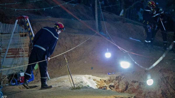 المسؤول عن عمليات الحفر: ريان على قيد الحياة وسنباشر الحفر فور إزاحة الأتربة