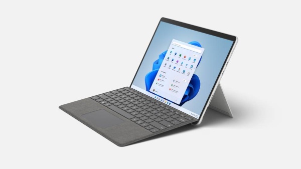 مايكروسوفت تطلق  أجهزة Surface''" جديدة لتمكين بيئة العمل الهجينة في البحرين