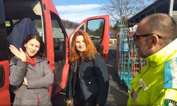 إيطالي يقطع 6000 كيلومتر في 3 أيام لإحضار خطيبته الأوكرانية.. وثق رحلته وشاركها على فيسبوك (صور)