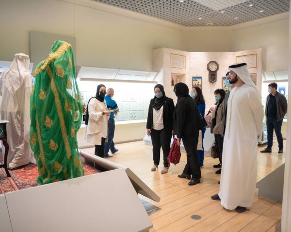 المشاركون في (ضيافة) يطلعون على تاريخ وثقافة البحرين