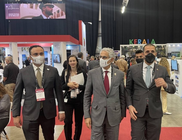 وزير الصناعة يشارك بافتتاح معرض IMTM للسياحة في إسرائيل