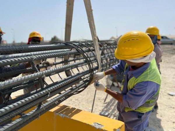 "شؤون الأشغال": نقل الحركة المرورية على الجسر الجديد والبدء بالمرحلة الثانية