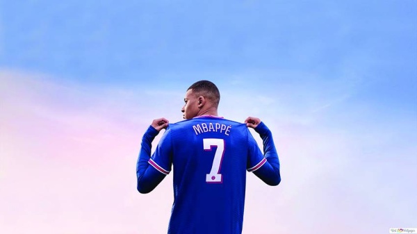 بعد تدخل &laquo;طرف ثالث&raquo;.. هل يوجه مبابي &laquo;صفعة القرن&raquo; إلى فلورنتينو بيريز؟