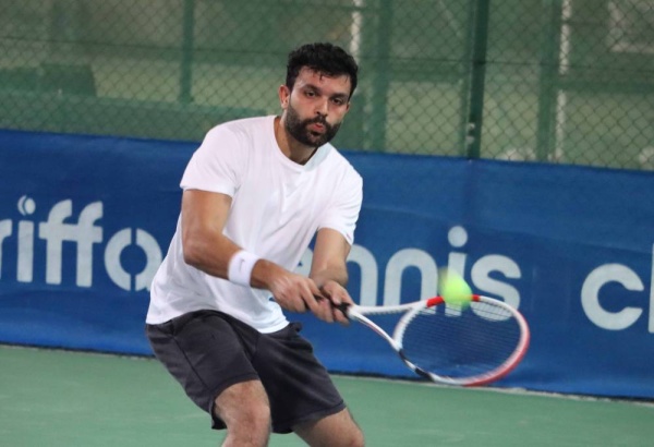 أحمد حسام يحسم لقب بطولة نادي الرفاع للتنس الرمضانية للناشئين