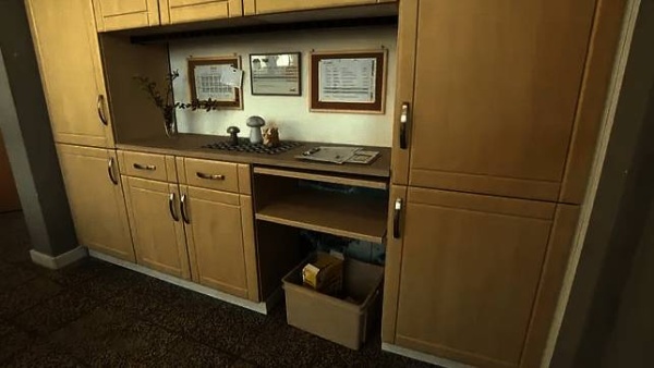 عثر على صندوقين مليئين بالأموال في خزانة مستعملة اشتراها (صور)