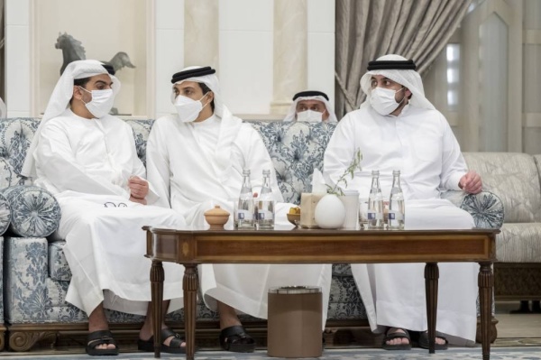 بالصور ..محمد بن زايد يتقبل تعازي محمد بن راشد والحكام في فقيد الوطن الشيخ خليفة