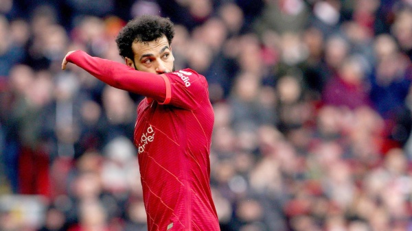 ليفربول يحسم موقف محمد صلاح من المباراة المصيرية