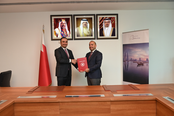 "وينهام" و"سوليمار" تؤجران قسيمتين في "خليج البحرين"