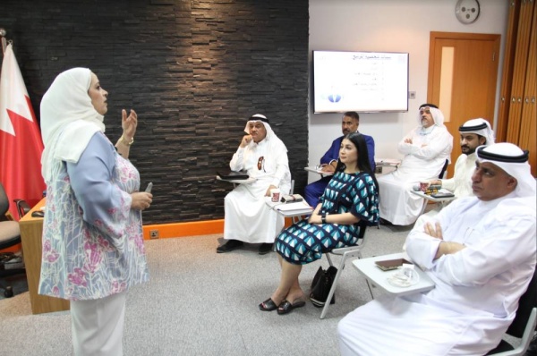 &laquo;التنمية السياسية&raquo; يعقد ورشة عمل حول سلوكيات المرشح المثالي