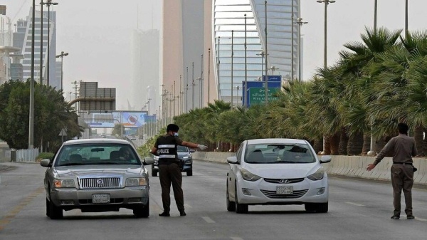 الأمن السعودي يحبط تهريب ملايين أقراص الإمفيتامين المخدرة ويكشف عن جنسيات المتورطين (فيديو)