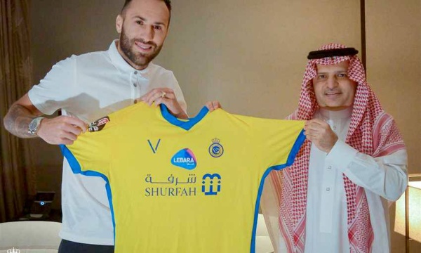 النصر يتعاقد مع الحارس العالمي أوسبينا