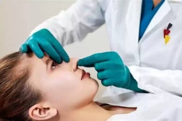 عملية تجميل تنهي حياة شابة عراقية في بغداد