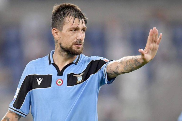 قبل هالر.. 5 لاعبين باغتهم مرض السرطان