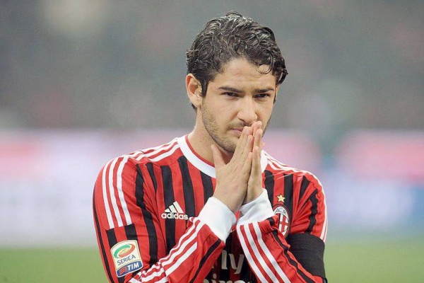 قبل هالر.. 5 لاعبين باغتهم مرض السرطان