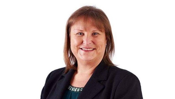 أشهرهن "المرأة الحديدية".. أقوى 7 سيدات في عالم كرة القدم