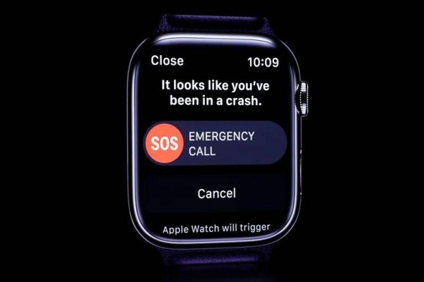 أبل تعلن إطلاق الجيل الجديد من ساعتها الذكية Series 8