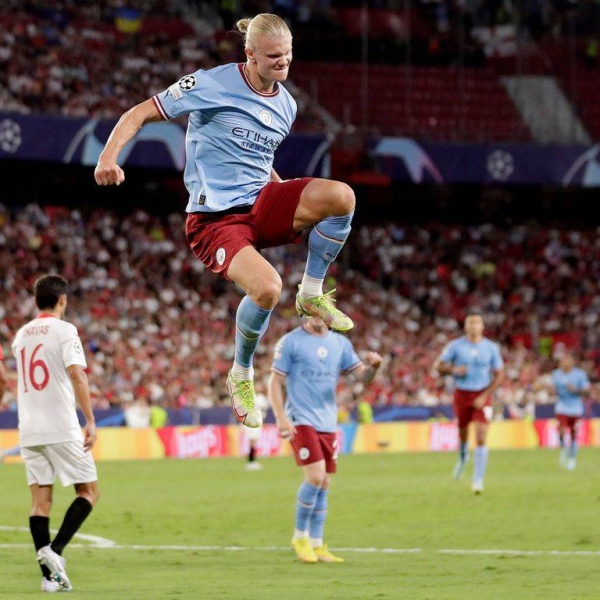 من يفوز بالكرة الذهبية أولاً.. مبابي أم هالاند؟