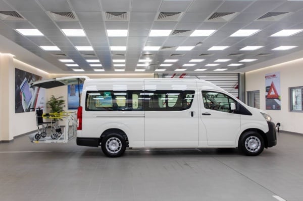 شركة إبراهيم خليل كانو توفر مركبة تويوتا Hiace مخصصة لأصحاب الهمم