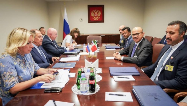 الزياني ولافروف يبحثان جهود إنهاء الحرب في أوكرانيا