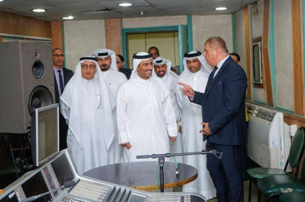 وزير الإعلام يزور مبنى الإذاعة والتلفزيون المصري ويشيد بما تشهده مصر من نهضة إعلامية كبيرة