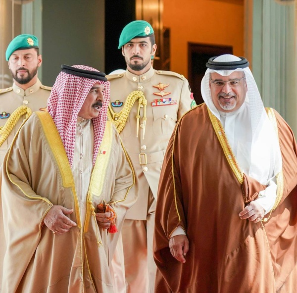 الملك يغادر أرض الوطن متوجهًا إلى السعودية