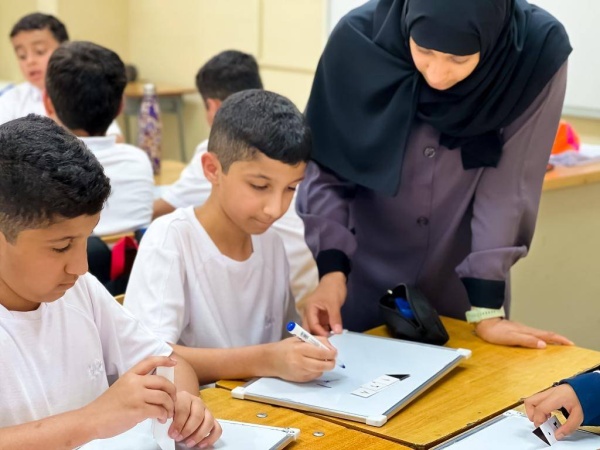 اكتشاف إبداع طالب ابتدائي في العمليات الحسابية