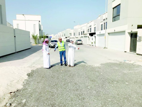 الوداعي: توفير متطلبات السلامة المرورية بإسكان جد الحاج