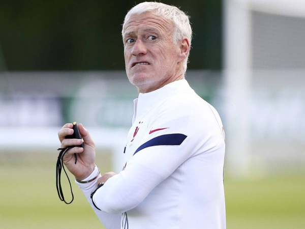 الكل في فرنسا ينتظر وصول زيدان..!