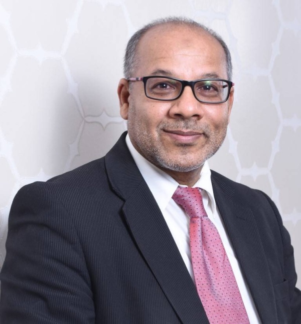 &laquo;الأشغال&raquo;: الانتهاء من مشروع تطوير الطرق بمجمع 245 في عراد